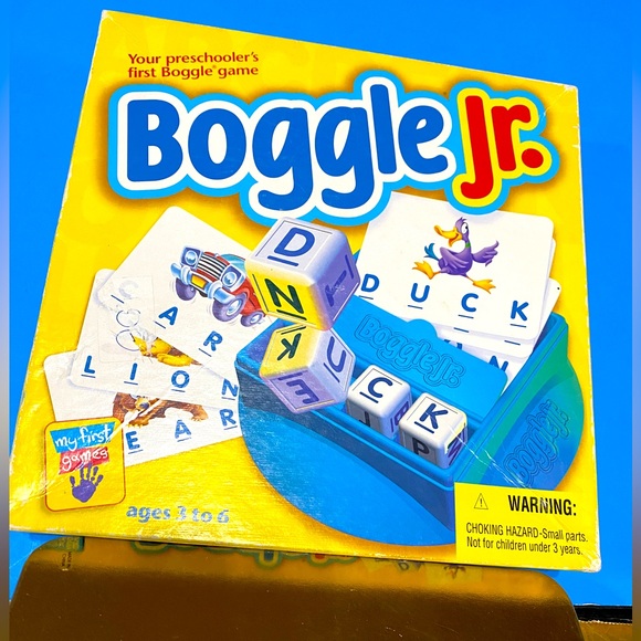 BOGGLE JR. YOUR PRESCHOOLER’S FIRST GAME PARKER BROTHERS 1998 - Picture 2 of 5